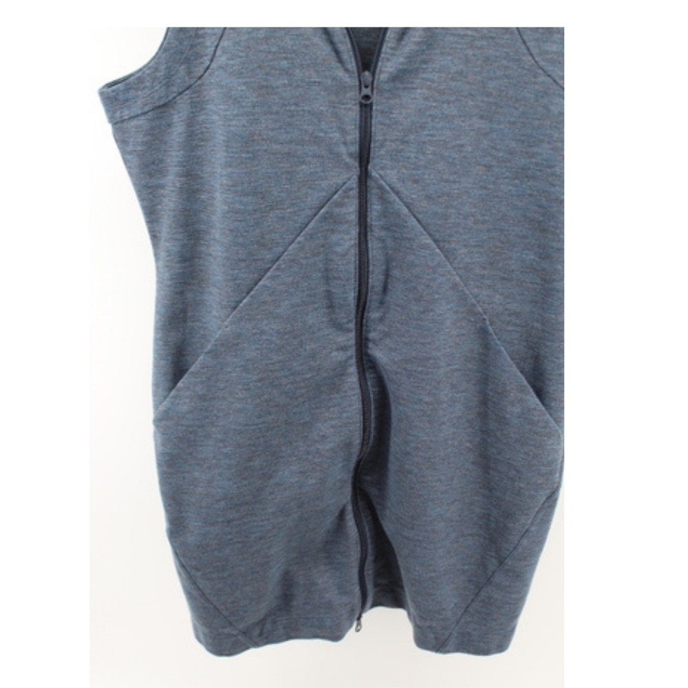 Title Nine Women XL Blue Zip Front Dress Sleeveless Travel Athletic Pockets - Picture 4 of 6